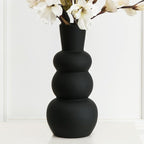Elegant Black Curvy Vase – Stylish Interior Decoration