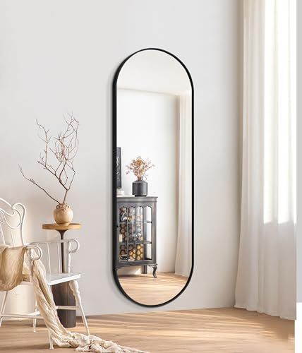 Minimalist Oval Wall Mirror – Slim Design for Modern Spaces